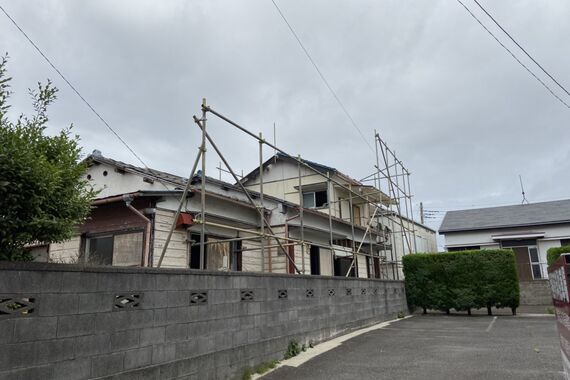足場