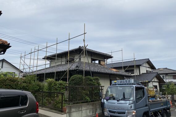 足場