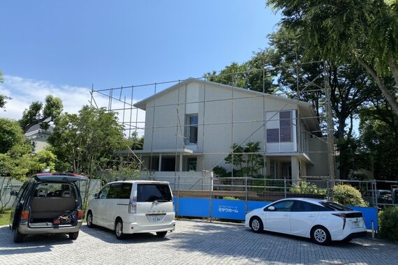 足場