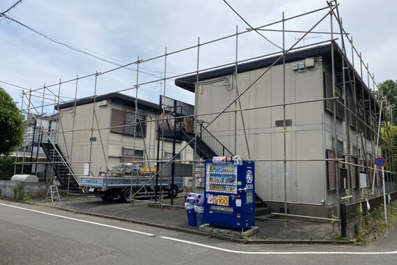 足場