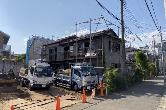 足場
