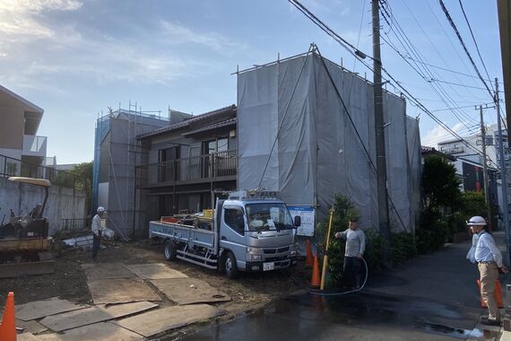 足場