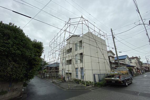 足場