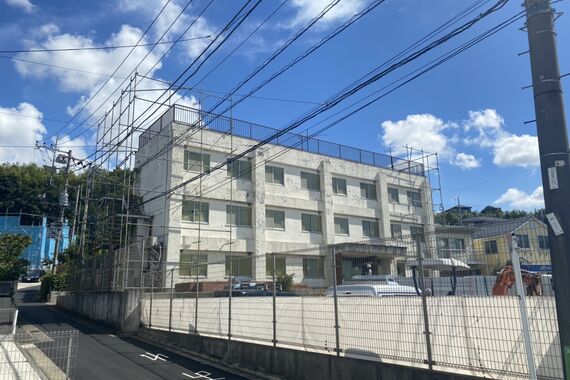 足場
