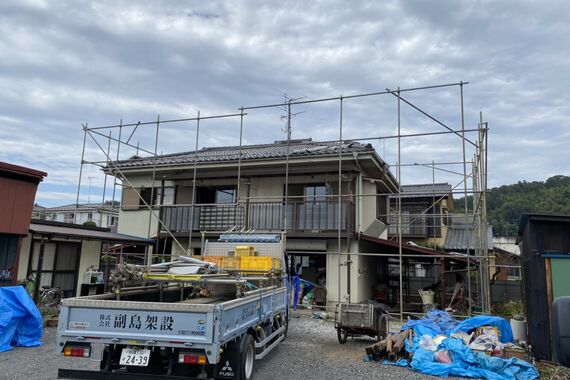 足場
