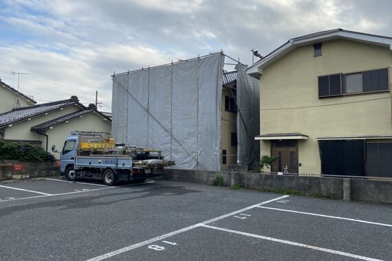 足場