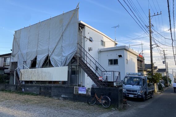 足場
