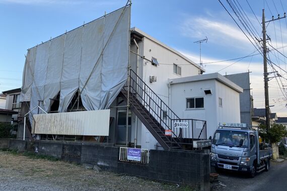 足場