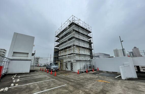 神奈川県内・横浜市で解体足場をしております。狭小地もお任せください！(株)副島架設です！