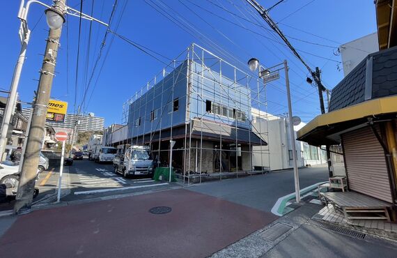 神奈川県・横浜市内で活動中！解体足場の(株)副島架設です