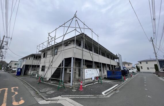 神奈川県内・横浜市で解体足場をしております。狭小地もお任せください！(株)副島架設です！